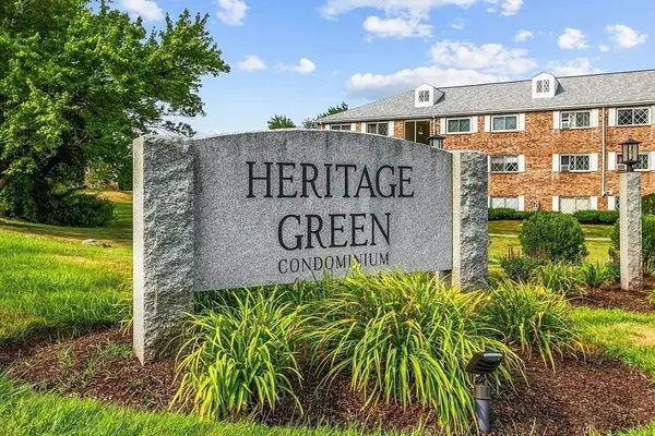 21 Fernview Ave #8, North Andover, MA 01845