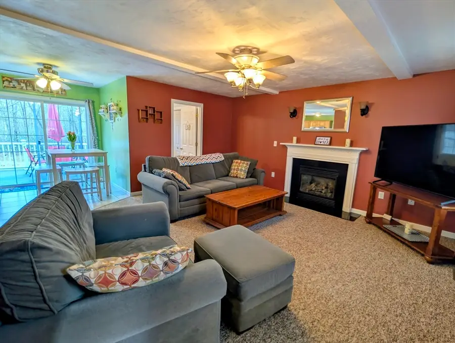 6 Marrissa Cir, Charlton, MA 01507 - #3