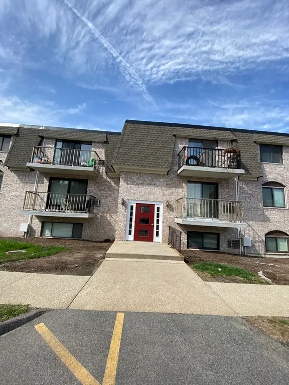 40 High St #308, Dedham, MA 02026 - #1