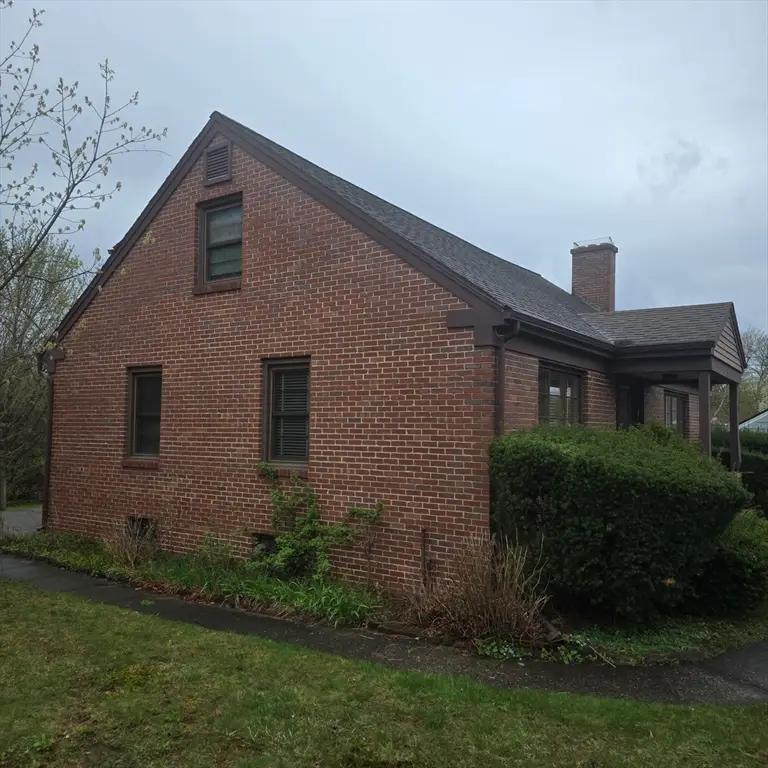 30 Woodcrest Road, Springfield, MA 01129 - #3