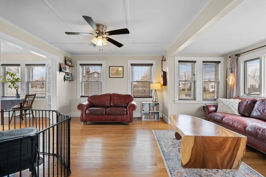 31 Howe St, Quincy, MA 02169 - #3