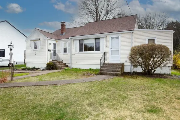 181 Greenwood St, Rockland, MA 02370