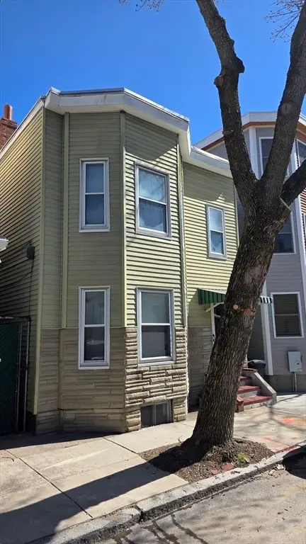 74 Wordsworth St, Boston, MA 02128