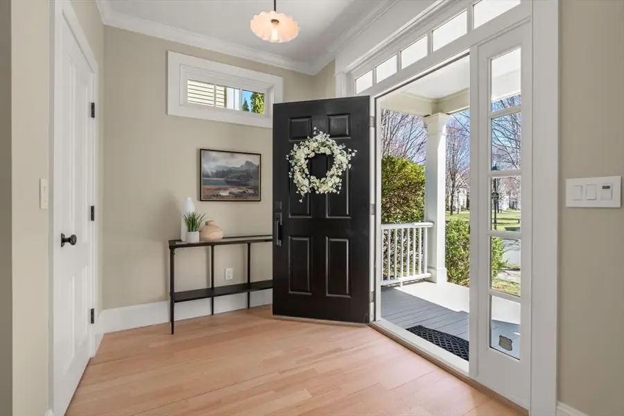 4 Maple Street #4, Medfield, MA 02052 - #2