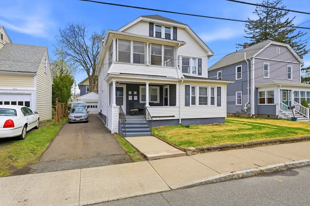 51-53 Ridgewood Ave, Holyoke, MA 01040 - #1