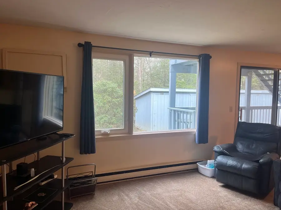 34 Maria Ave #A, Southbridge, MA 01550 - #2