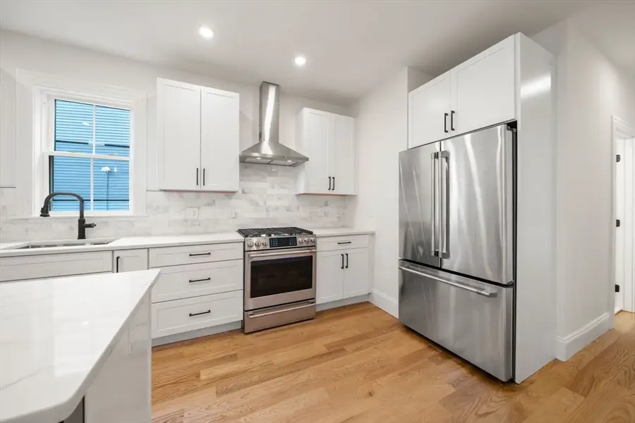 81 Gilman St, Somerville, MA 02145 - #3