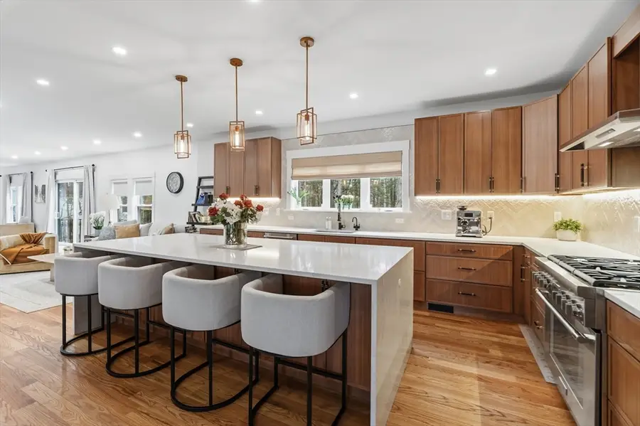 7 Circle Drive, Dover, MA 02030 - #2