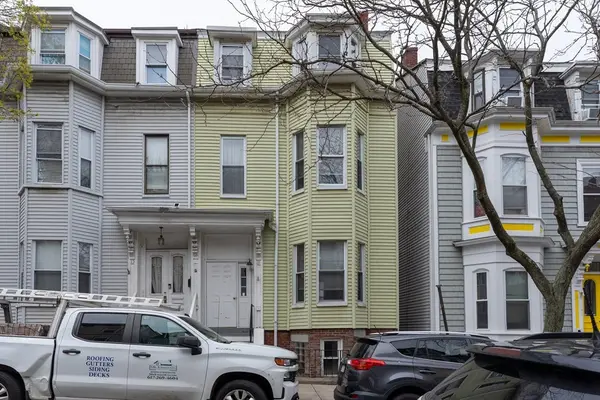 13 Gates St, Boston, MA 02127