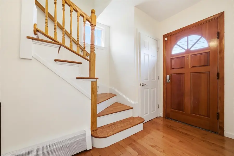 75 Tufts St, Arlington, MA 02474 - #3