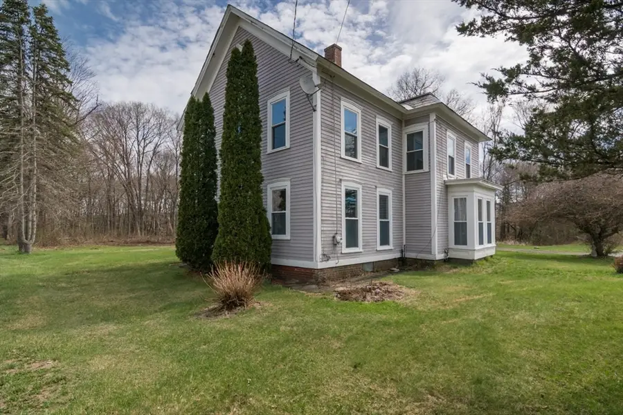 464 Main Rd, Gill, MA 01354 - #3