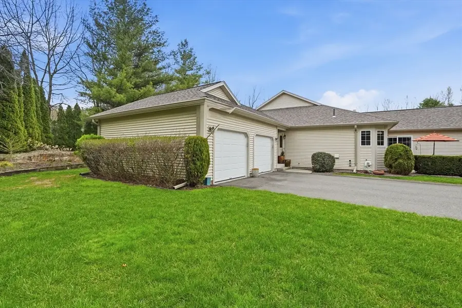 118 Pine Grove Drive #118, South Hadley, MA 01075 - #3