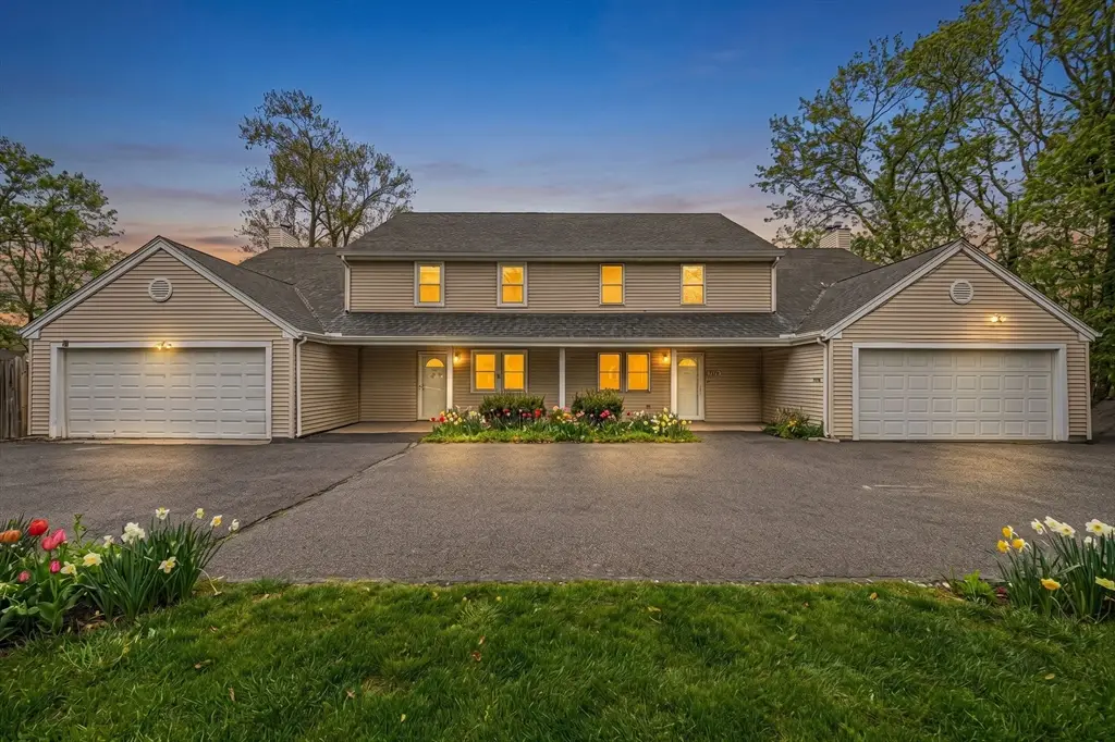 717 Pleasant St #B, Norwood, MA 02062 - #1