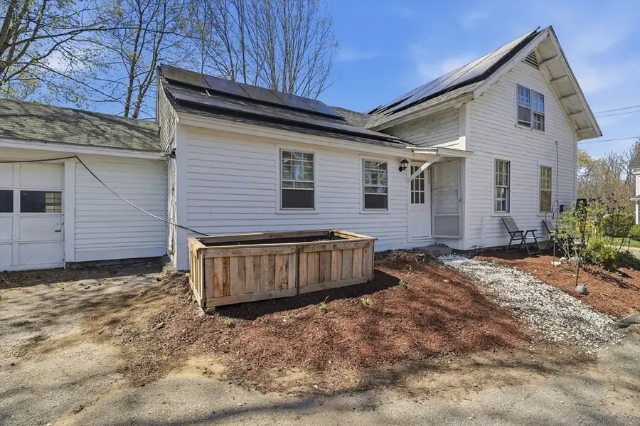 52 Summer St, Barre, MA 01005 - #3