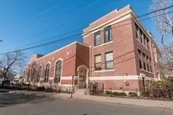 15 Ocean Ave #101, Winthrop, MA 02152