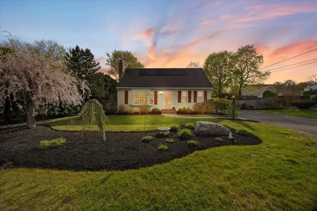 19 Cypress Rd, Seekonk, MA 02771 - #1