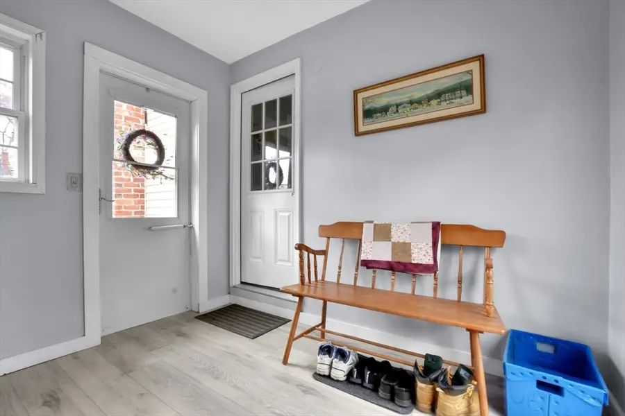 40 Valleyview Rd, Bellingham, MA 02019 - #2