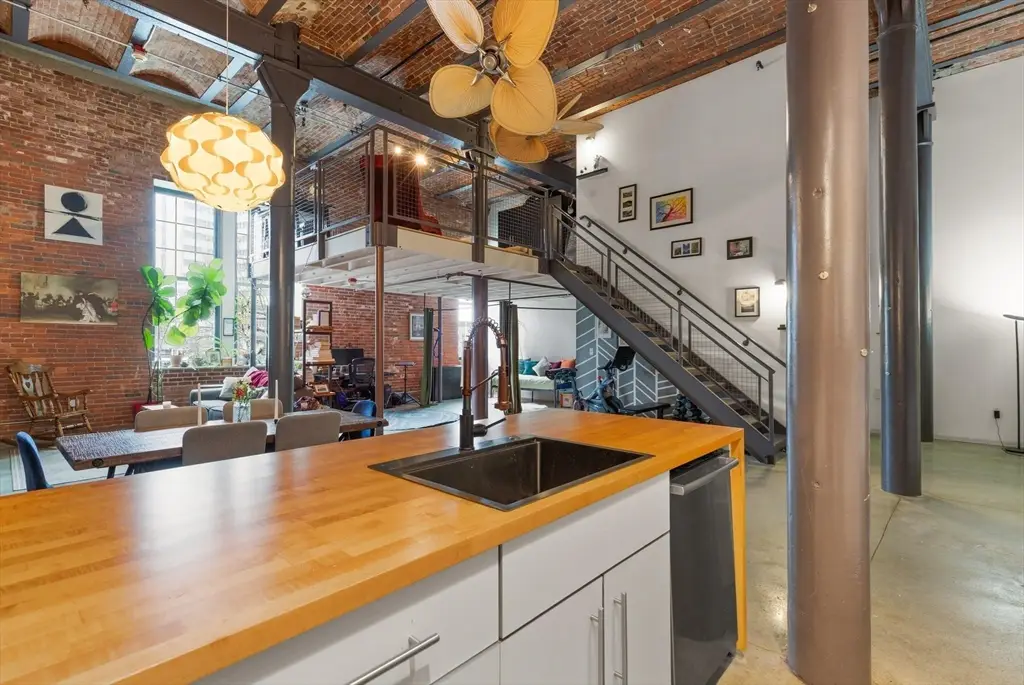 251 Heath St #205, Boston, MA 02130 - #1