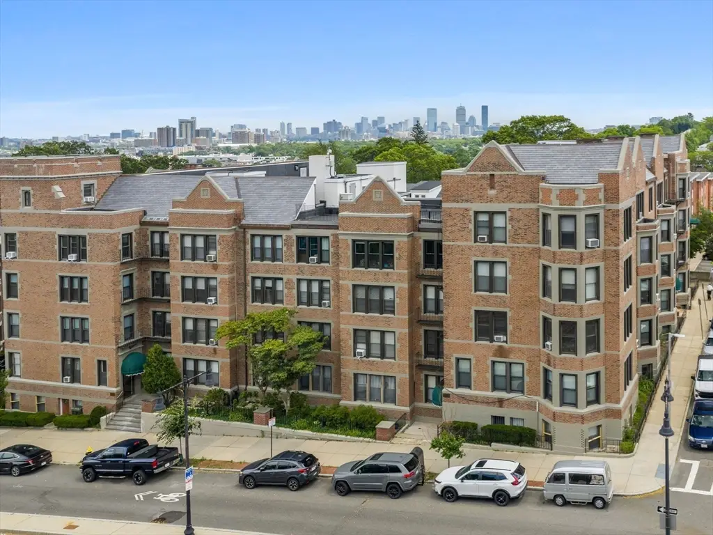 1486 Commonwealth Ave #4, Boston, MA 02135 - #1