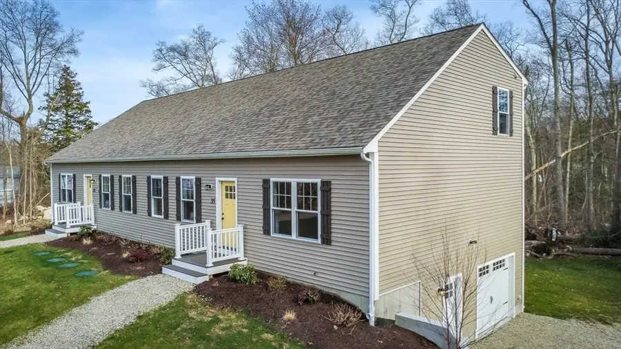 35-37 Glendale Ave, Tiverton, RI 02878 - #2