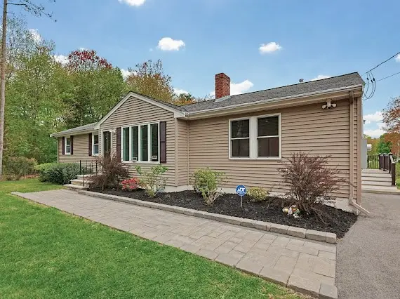 22 Kwedar Ave, Stoughton, MA 02072 - #1