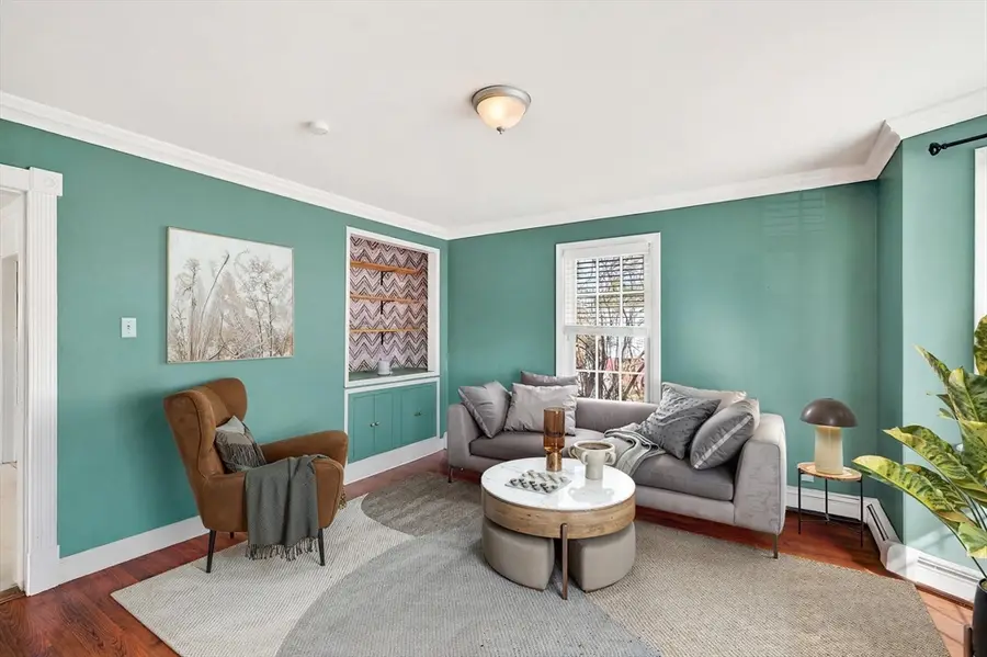 92 Ash St, Gardner, MA 01440 - #3