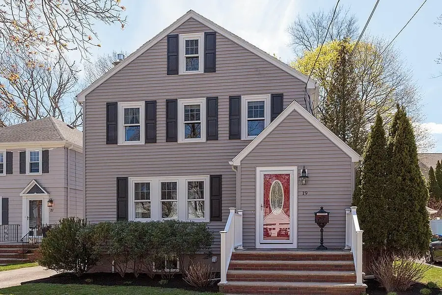 19 Wildwood Rd, Medford, MA 02155 - #2