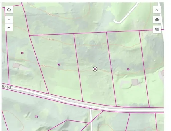 31 Newton Rd, Amesbury, MA 01913