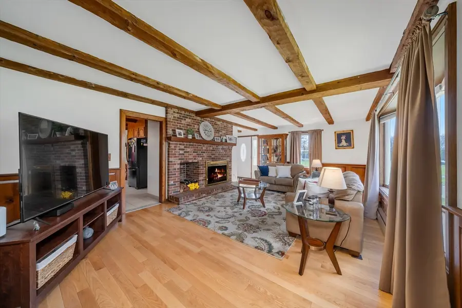 10 Cote St, Amesbury, MA 01913 - #3