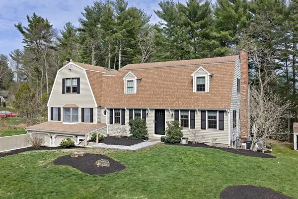 89 Sunset Way, Pembroke, MA 02359