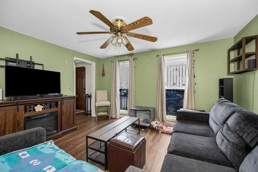 71 Snow St, Fitchburg, MA 01420 - #3