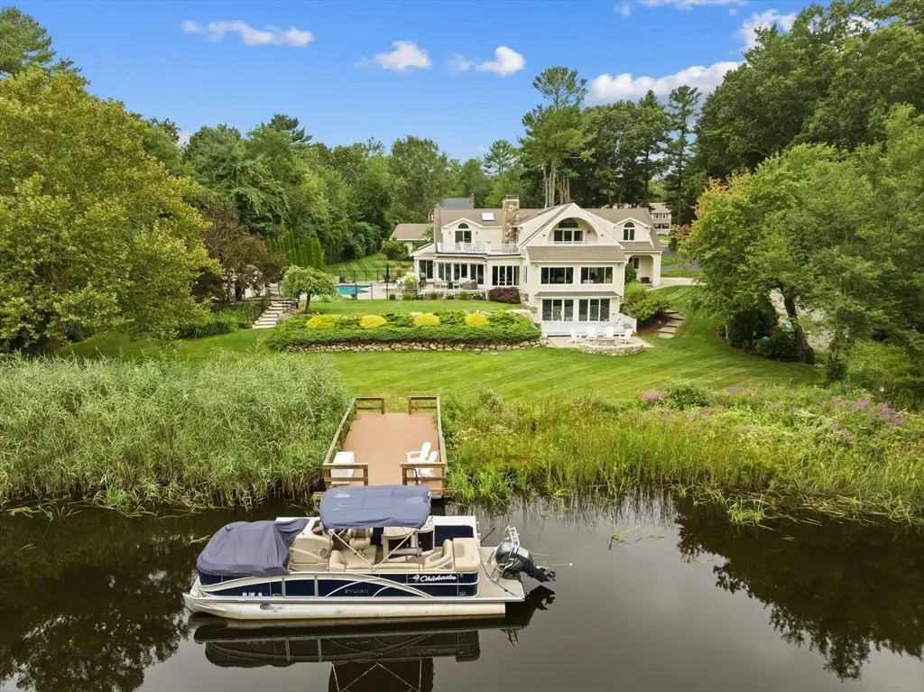 112 River Rd, Hanover, MA 02339 - #1