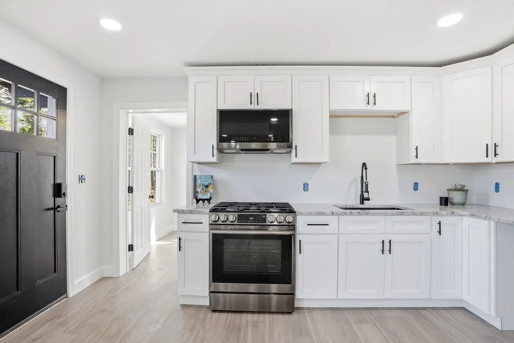 357 Wareham St, Middleboro, MA 02346 - #1