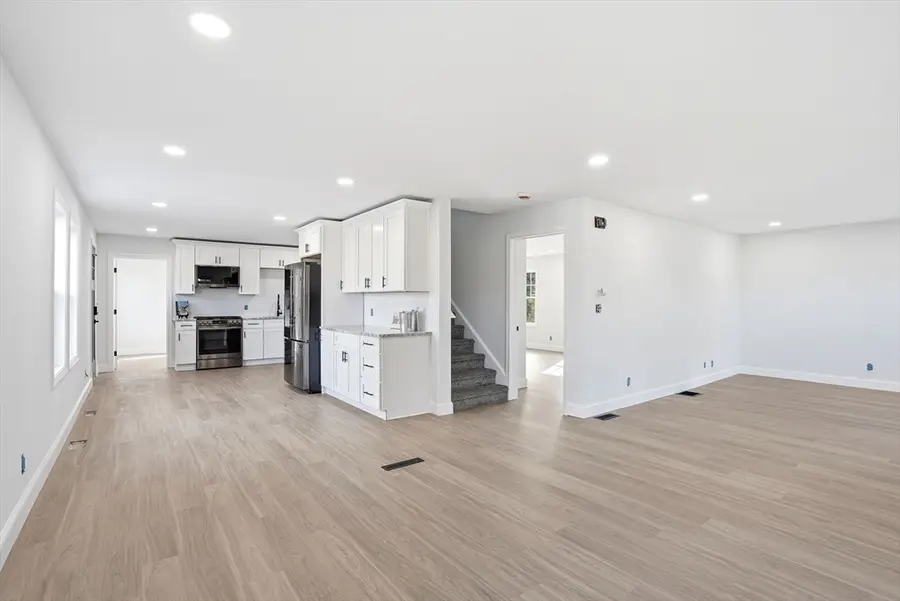 357 Wareham St, Middleboro, MA 02346 - #3