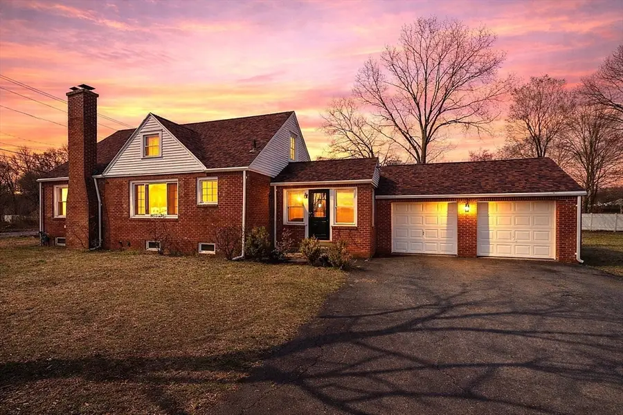 646 Mill St, Agawam Town, MA 01030 - #2