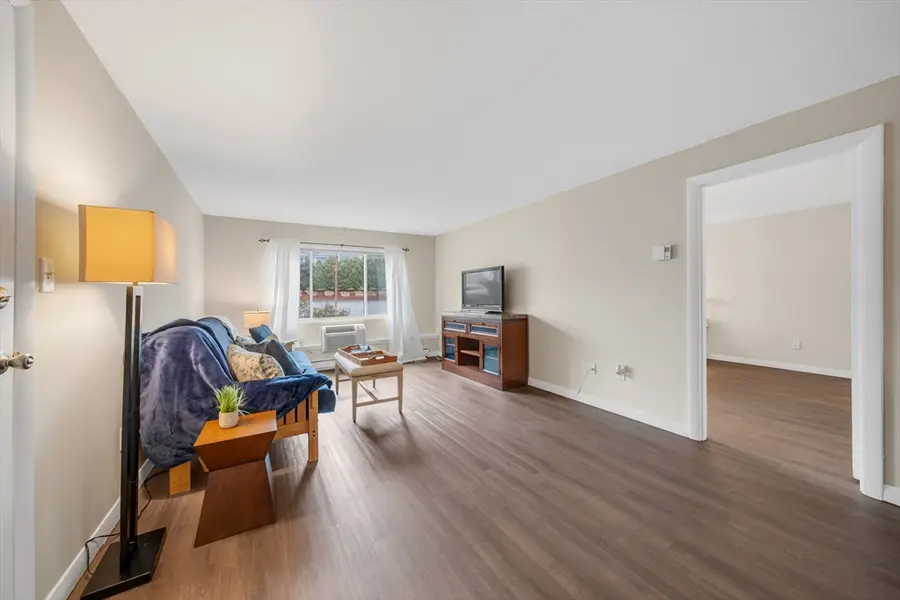 74 Beach St #1-1, Woburn, MA 01801 - #2