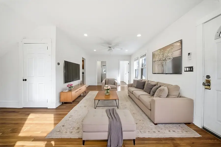 19 Lebanon St, Quincy, MA 02169 - #2