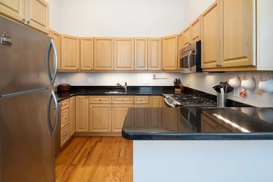 11 Wyman St #2B, Boston, MA 02130 - #3