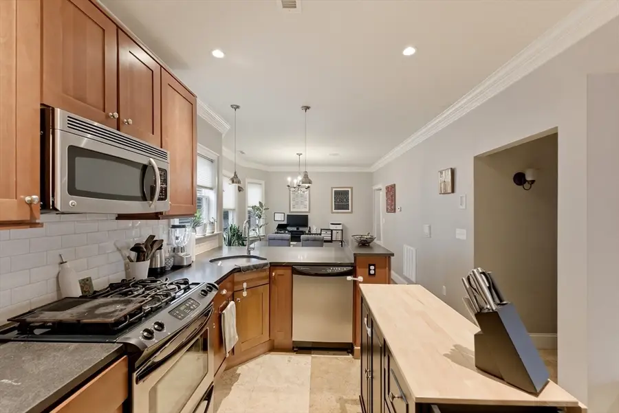 200 South Street #3, Boston, MA 02130 - #2