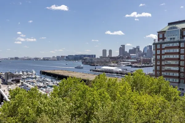 42 8th Street #5525, Boston, MA 02129