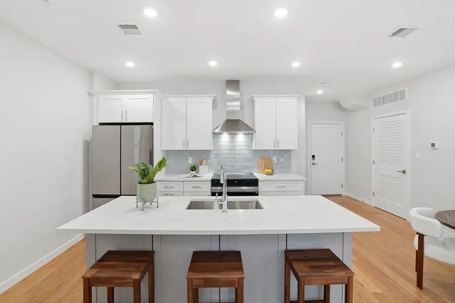 267 Old Colony #312, Boston, MA 02127 - #2