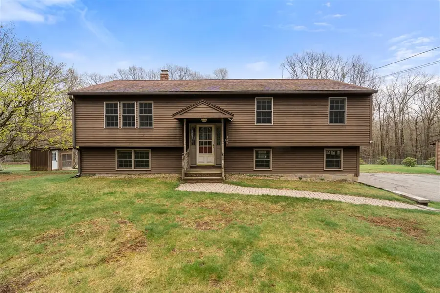 349 Leadmine Rd, Sturbridge, MA 01518 - #2