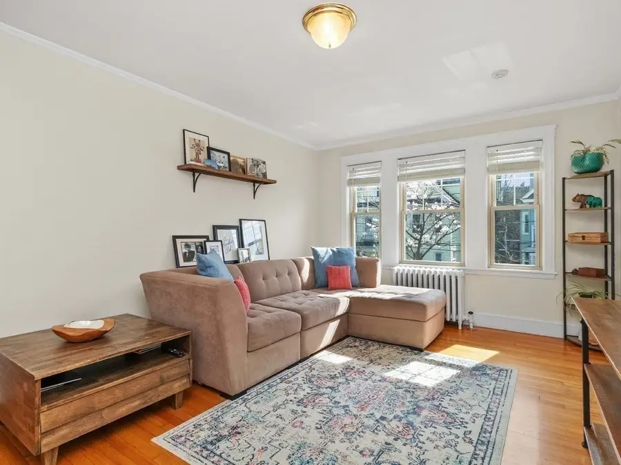 17 Hastings St #4, Boston, MA 02132 - #3