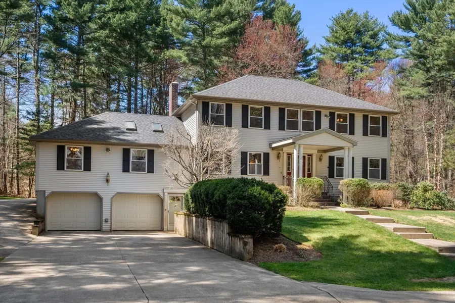 189 1/2 Seekonk St, Norfolk, MA 02056 - #3