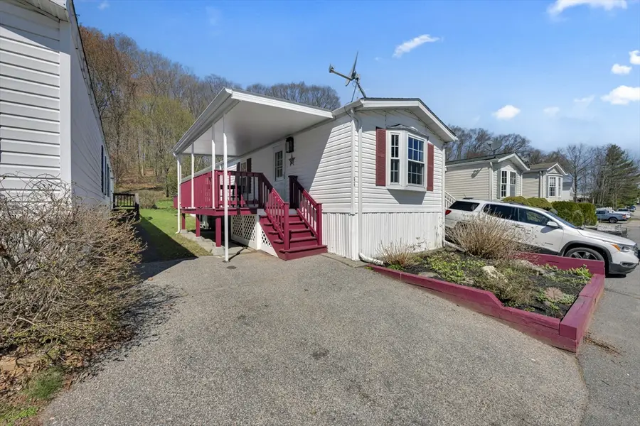 47 Washington St #33, Auburn, MA 01501 - #2