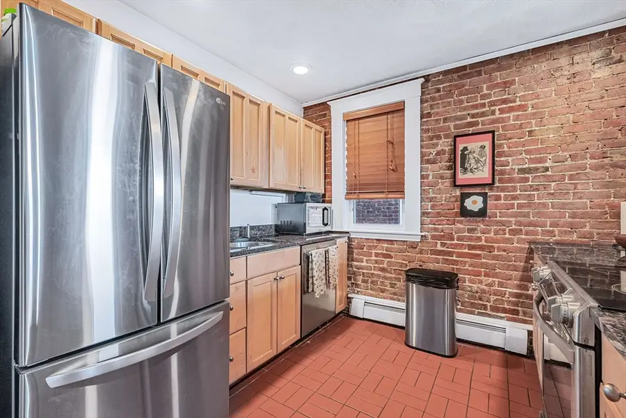 25 South Street #4, Boston, MA 02135 - #3