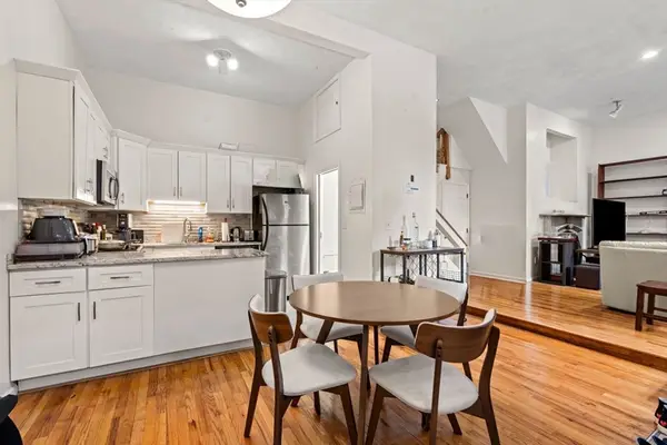 113 W Dedham St #113, Boston, MA 02118