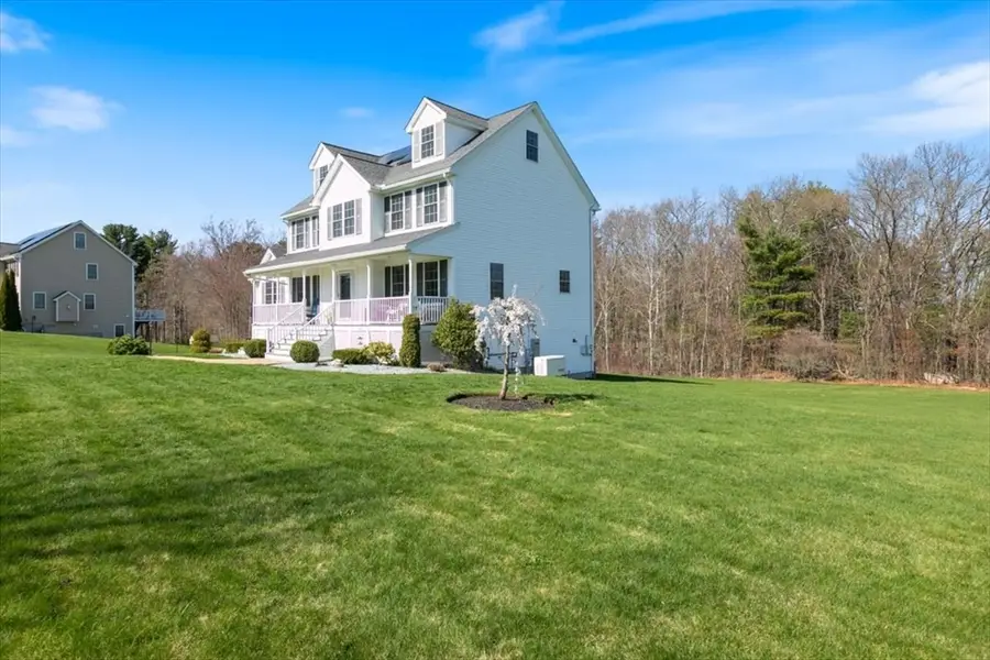 26 Lisa Ln, Haverhill, MA 01835 - #3