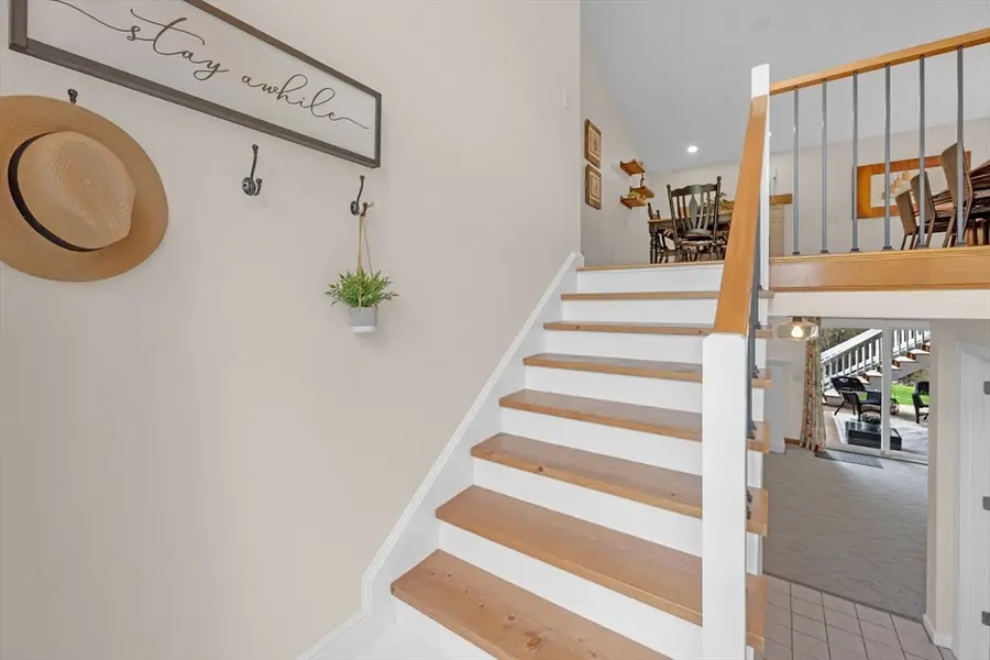 2 Kayla Ln, Dudley, MA 01571 - #2