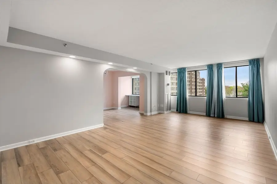 250 Hammond Pond Parkway #609N, Newton, MA 02467 - #3